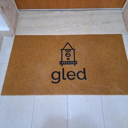 Gled Studioflat Apartment *